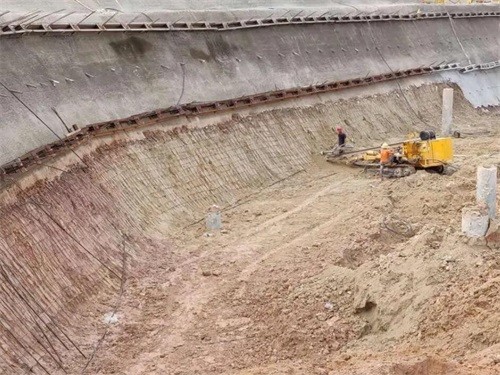 双桥基坑边坡加固